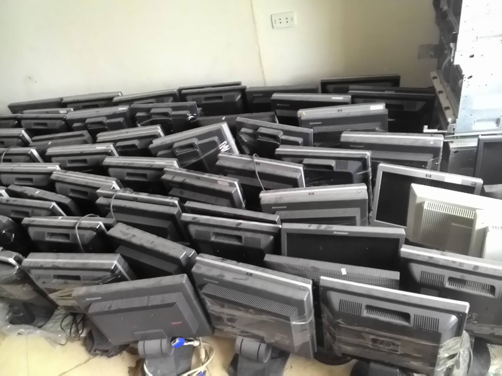 Thu mua máy tính cũ Biên Hòa